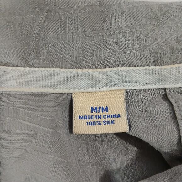 Tommy Bahama Men's Medium 100% Silk Taupe Embossed Short-Sleeved Hawaiian Shirt - Picture 3 of 13